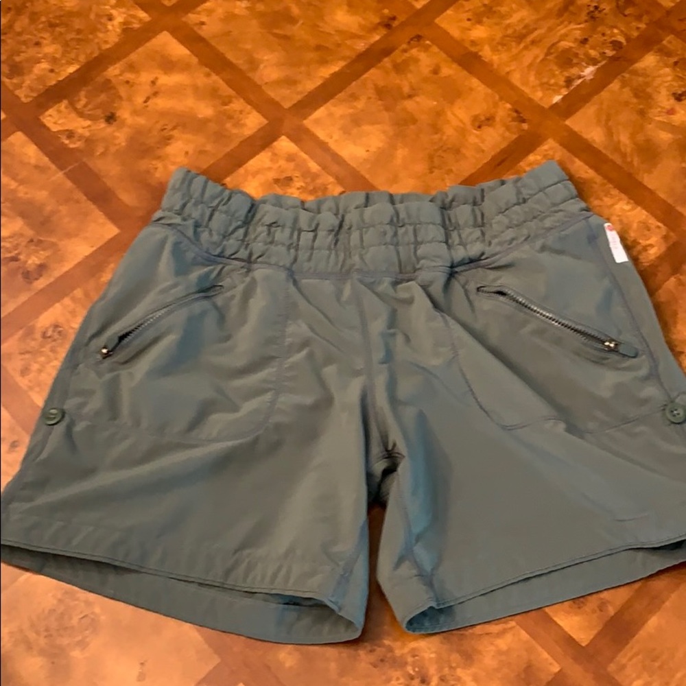 Zella shorts